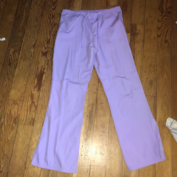 Scrub Bottom Lot - Picture 4 of 4